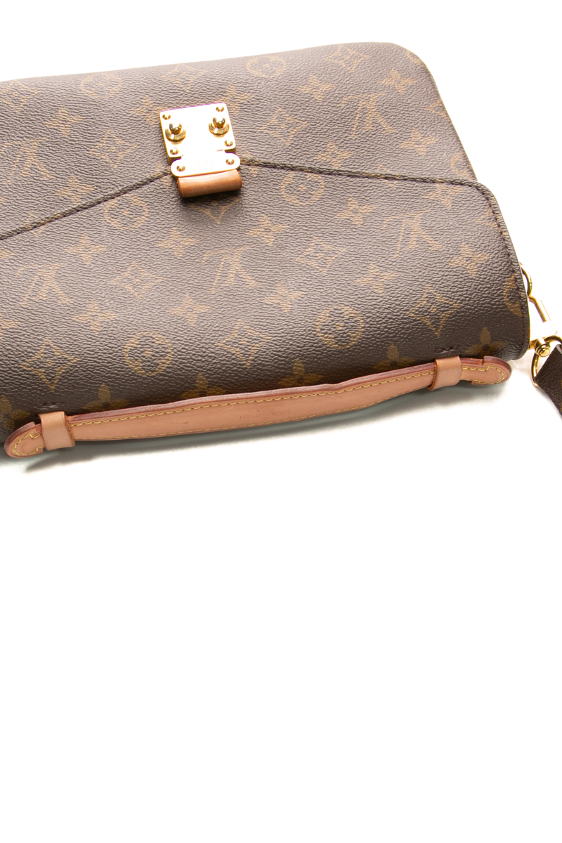 Pochette Metis Bag