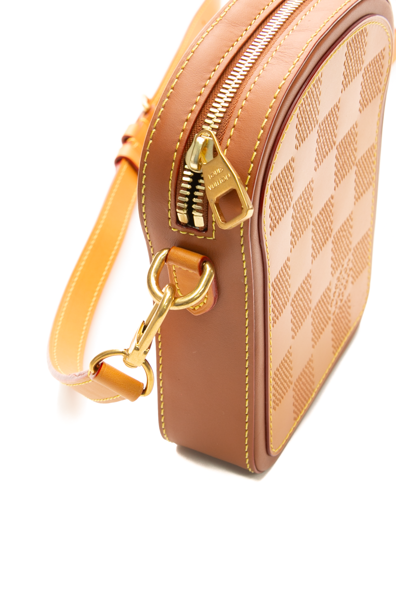 Toast Wearable Wallet
