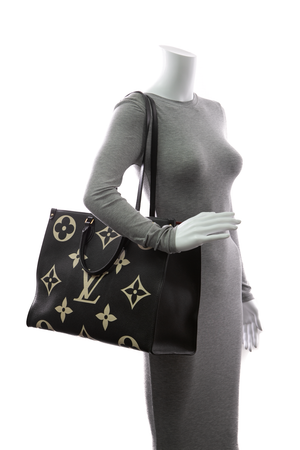 OnTheGo GM Tote Bag
