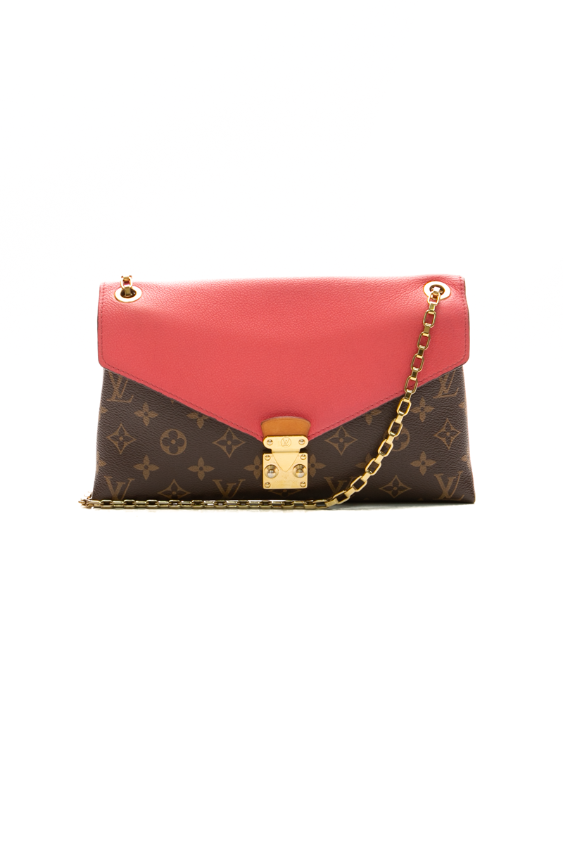 Louis-Vuitton-Pallas-Chain-Bag-298909