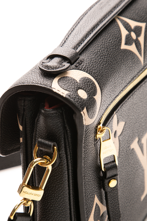 Pochette Metis Bag