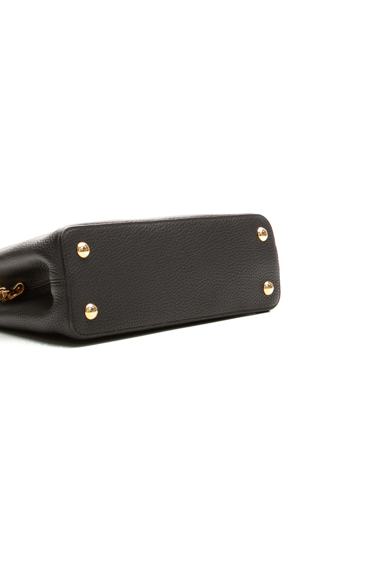 Capucines MM Bag