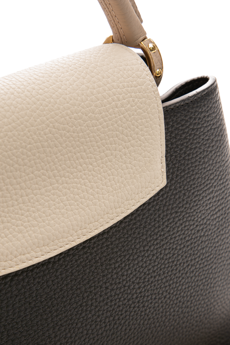 Capucines MM Bag