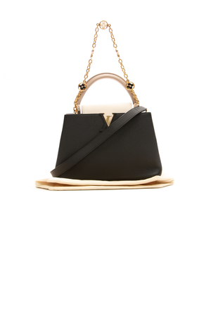 Capucines MM Bag