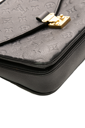 Pochette Metis Bag