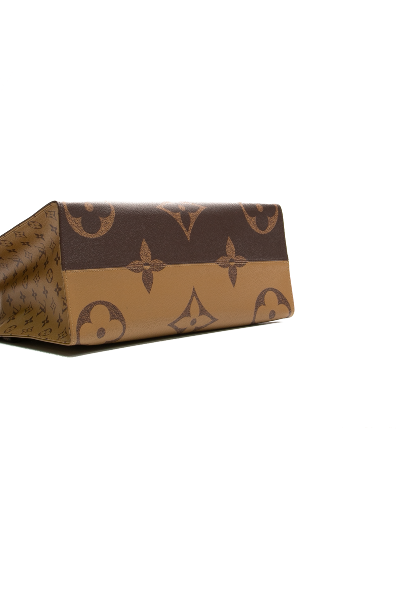 OnTheGo Voyage Bag