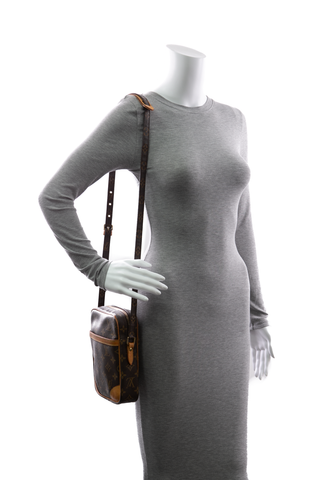 Louis-Vuitton-Vintage-Danube-Bag-299263