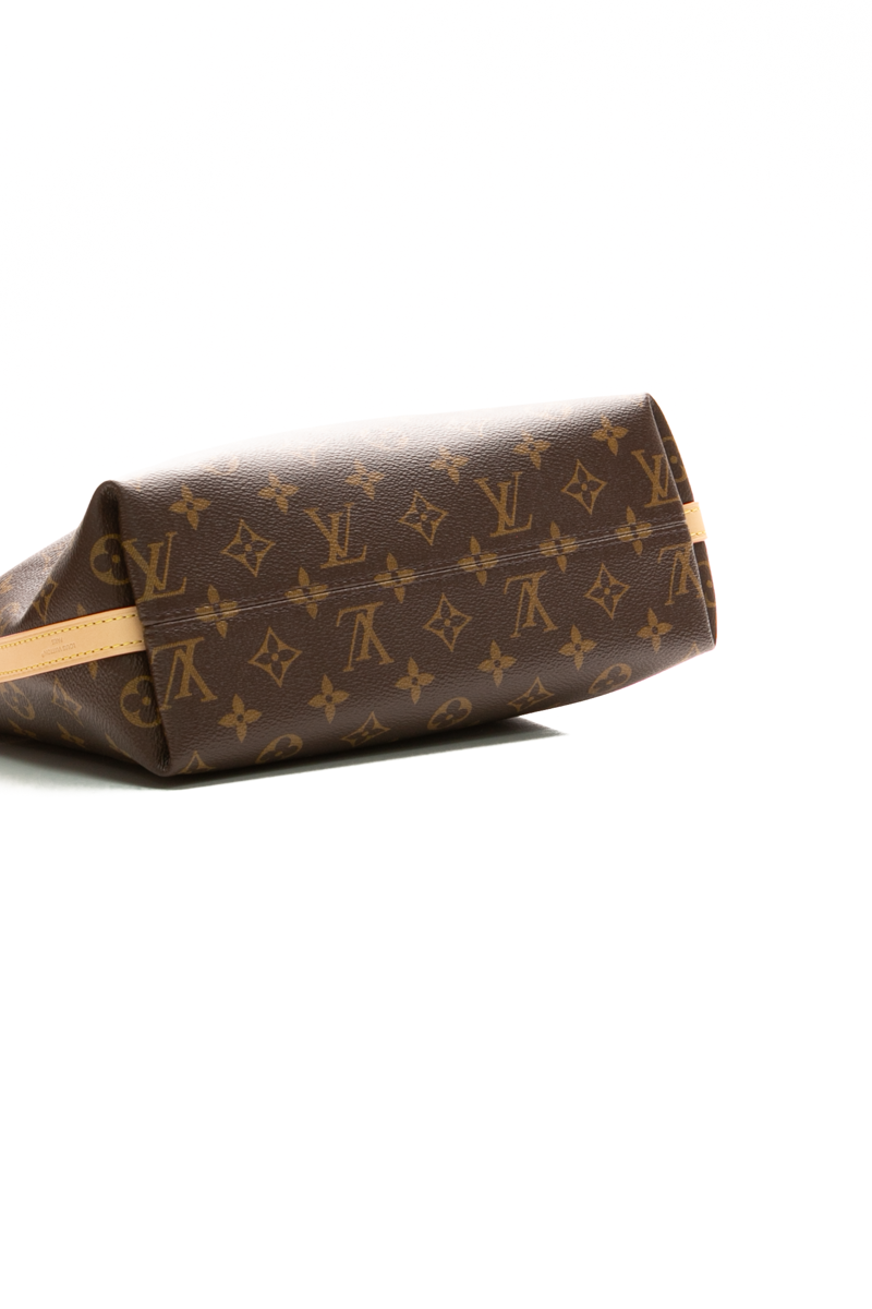 Multipass Bag