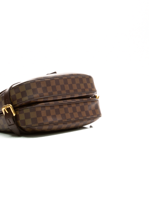 Highbury Shoulder Bag