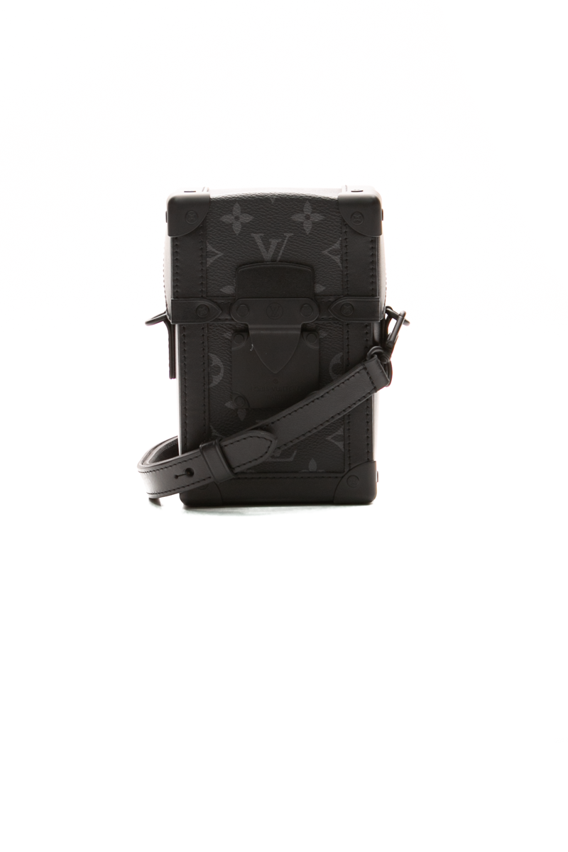 Louis-Vuitton-Vertical-Trunk-Wearable- Wallet-299438