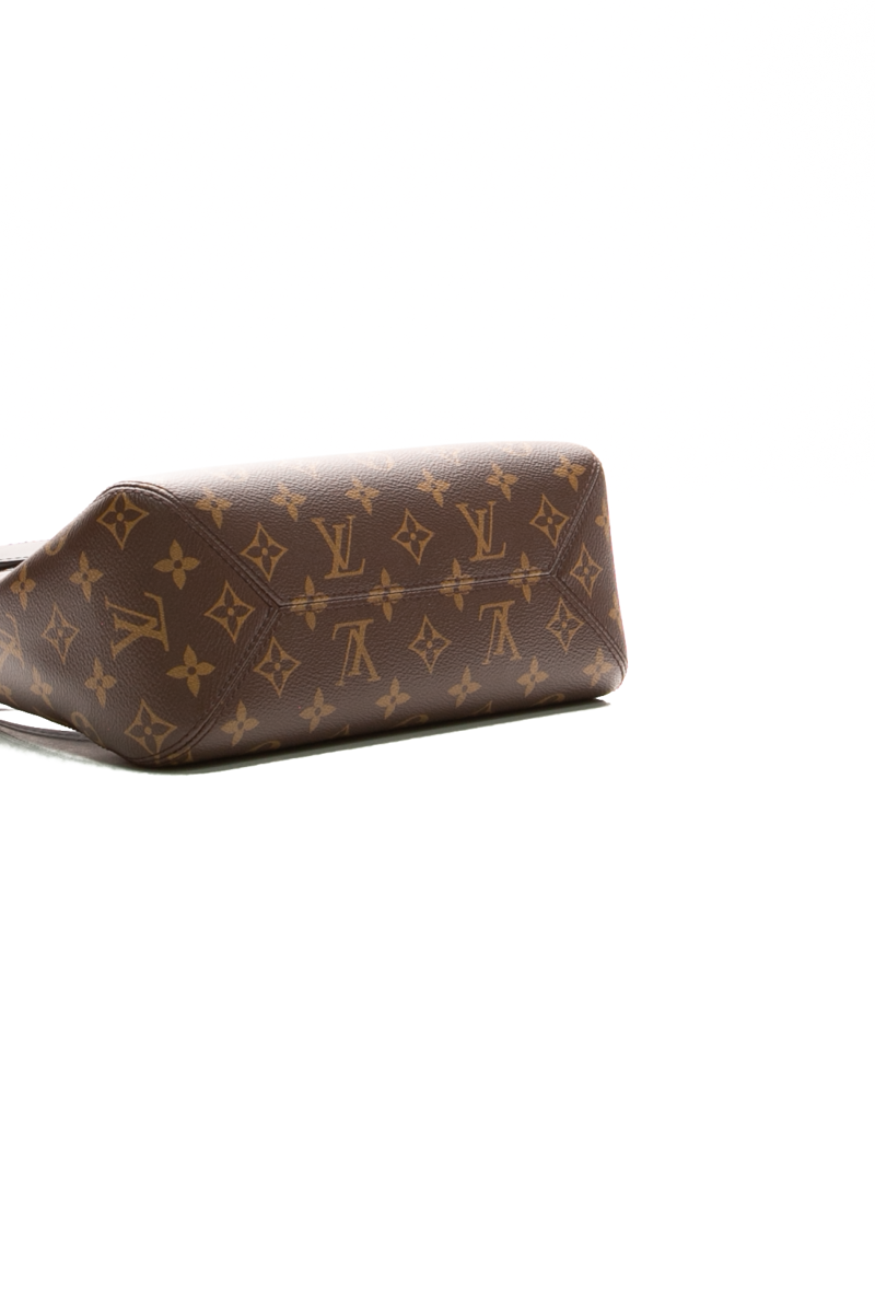 The Drop PM Bag