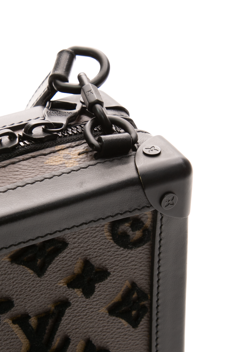 Vertical Soft Trunk Bag