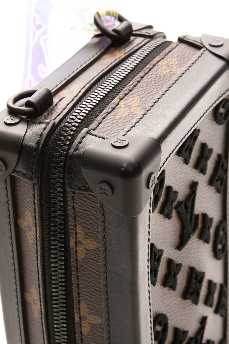Vertical Soft Trunk Bag