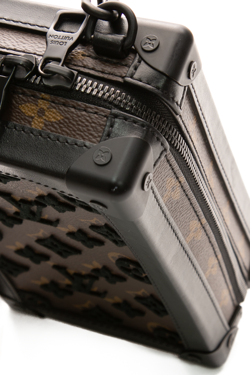 Vertical Soft Trunk Bag
