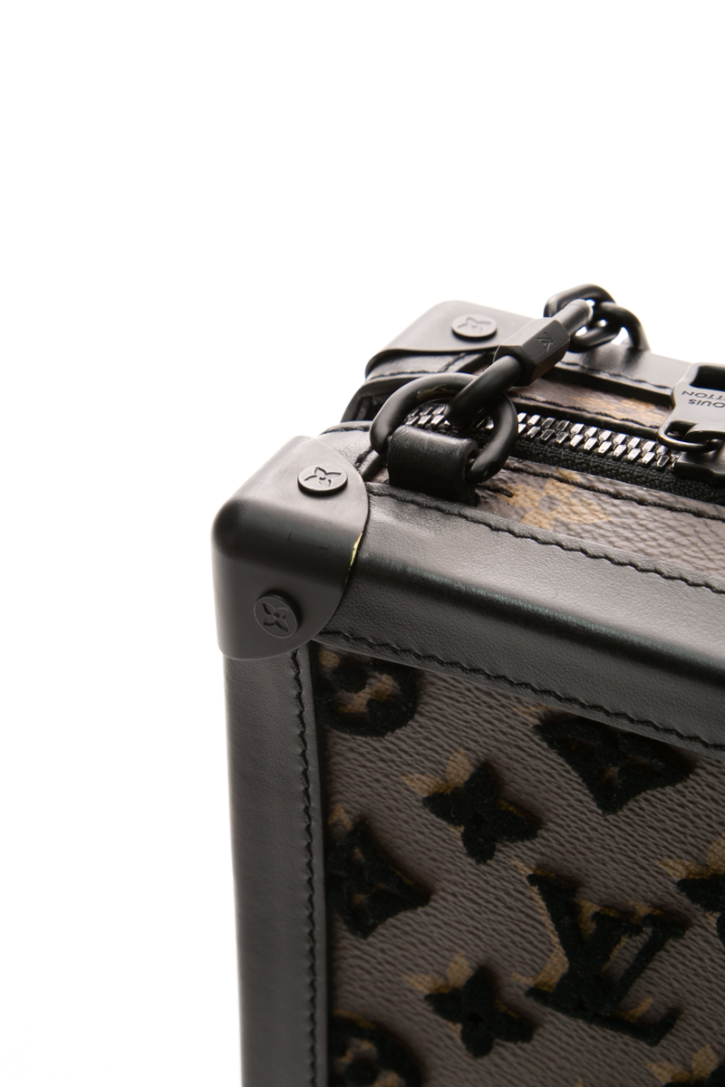 Vertical Soft Trunk Bag