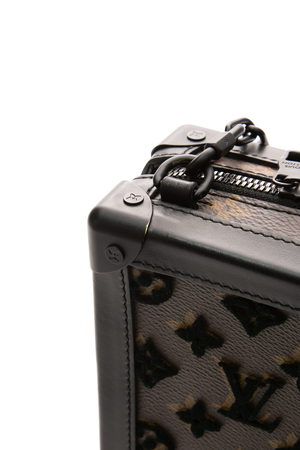 Vertical Soft Trunk Bag