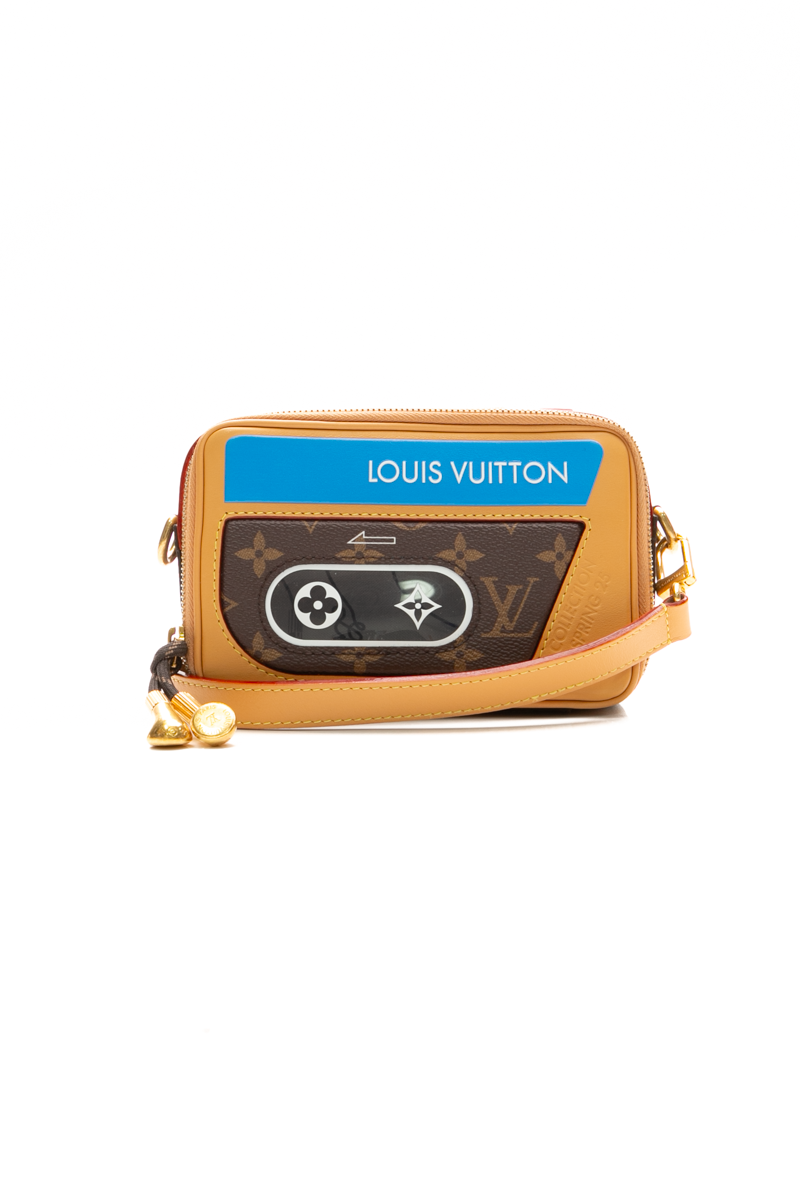 Louis-Vuitton-Baldeur-Wearable-Wallet-299589