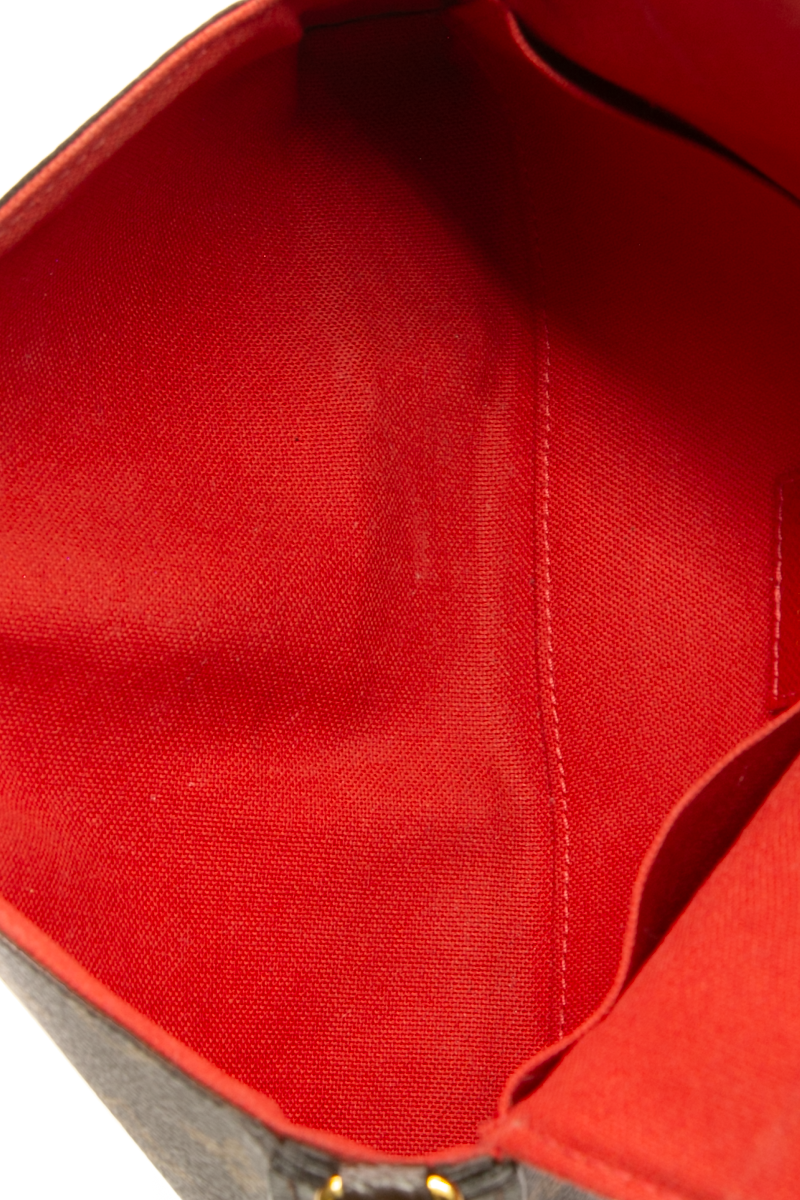 World Tour Pochette Félicie Bag