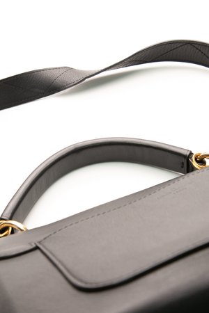 Very One Handle Bag