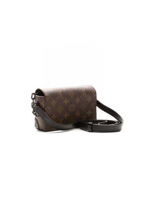 Steamer Wearable Wallet Bag