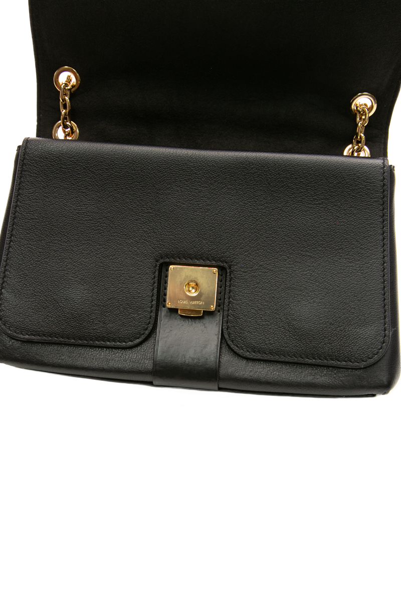 Very Chain Bag