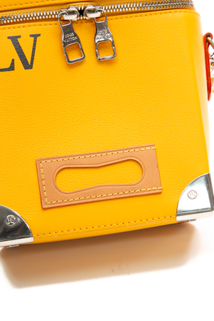 Vertical Box Trunk Bag