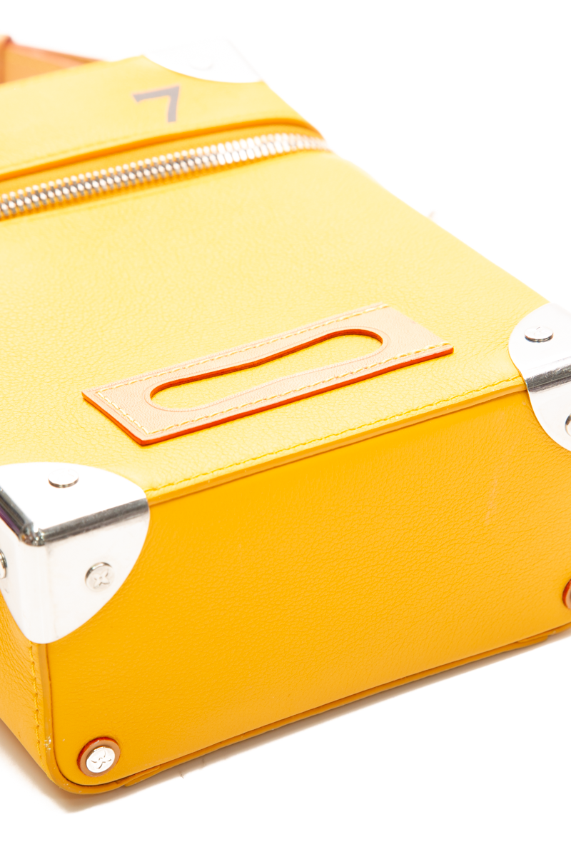 Vertical Box Trunk Bag