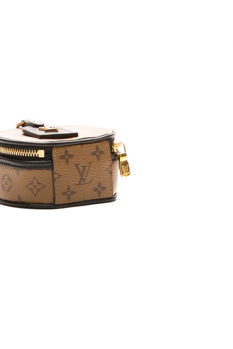 Boite Chapeu Necklace