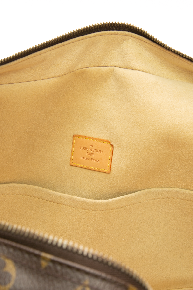 Vintage Manhattan GM Bag