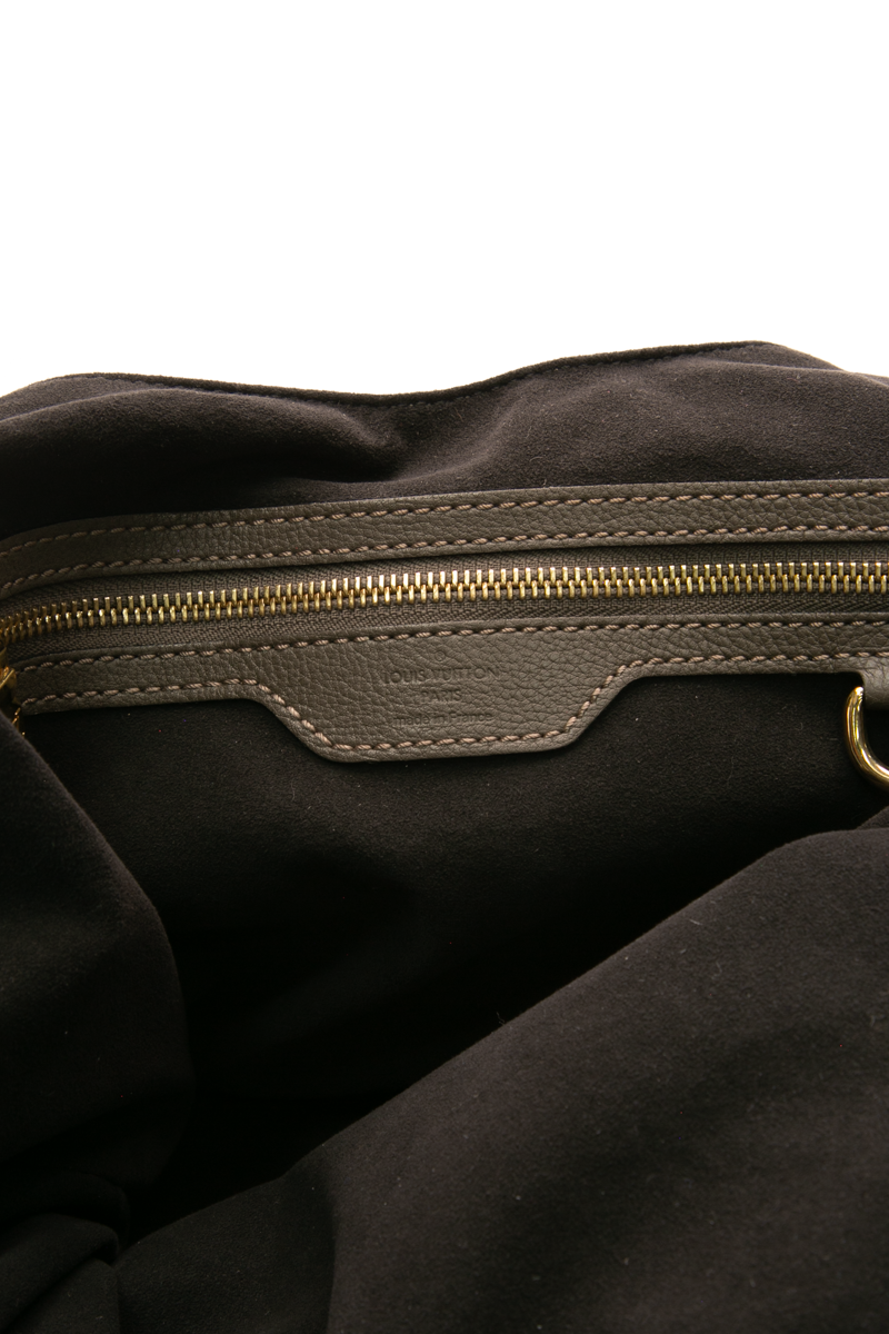 Mahina L Shoulder Bag