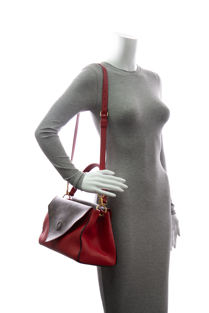 Louis-Vuitton-Double-V-Bag-300205