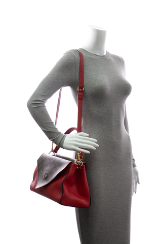 Louis-Vuitton-Double-V-Bag-300205