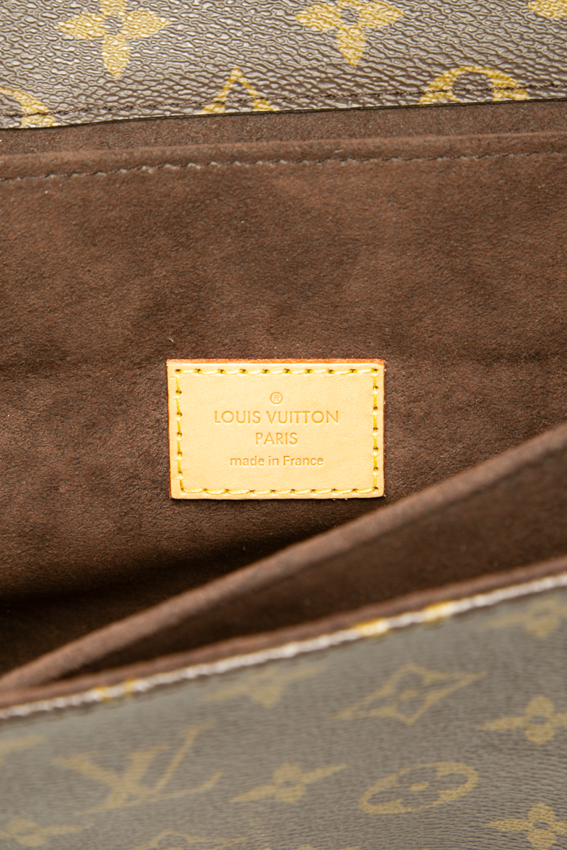 Pochette Metis Bag