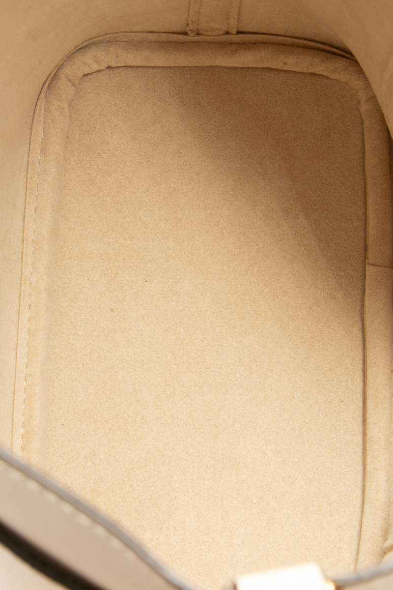 Lock And Walk Bag