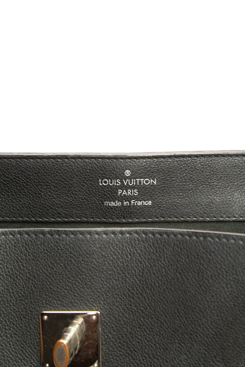 Lockme Ever MM Bag
