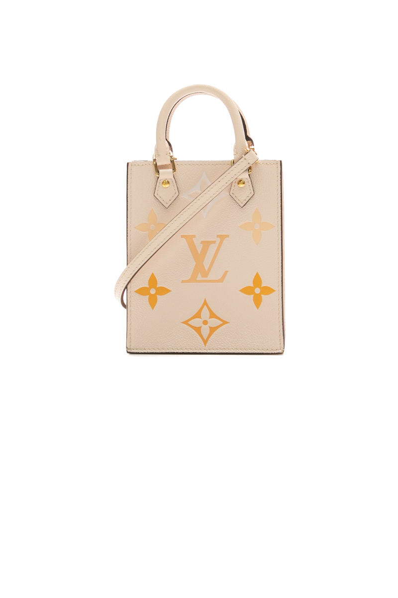 Louis-Vuitton-Mini-Sac-Plat-300521