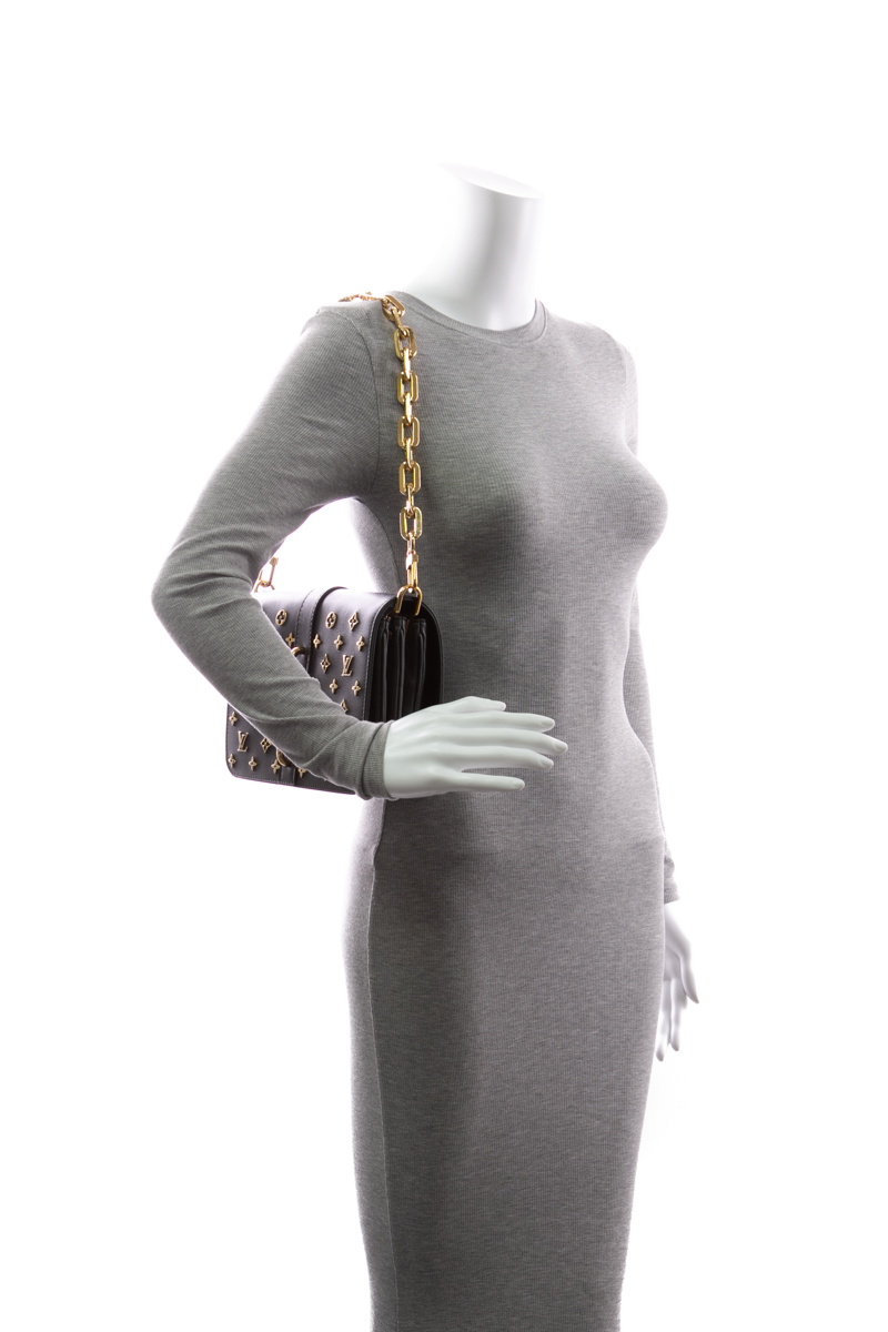 Louis-Vuitton-Rendez-Vous-Bag-300576