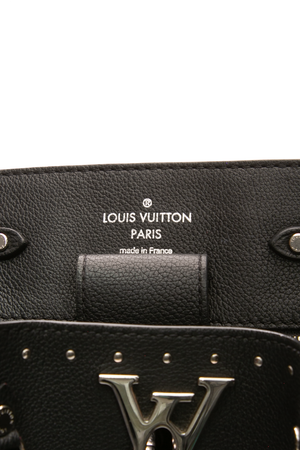 Lockme Bucket Bag
