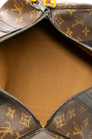 Solar Ray Papillon Messenger