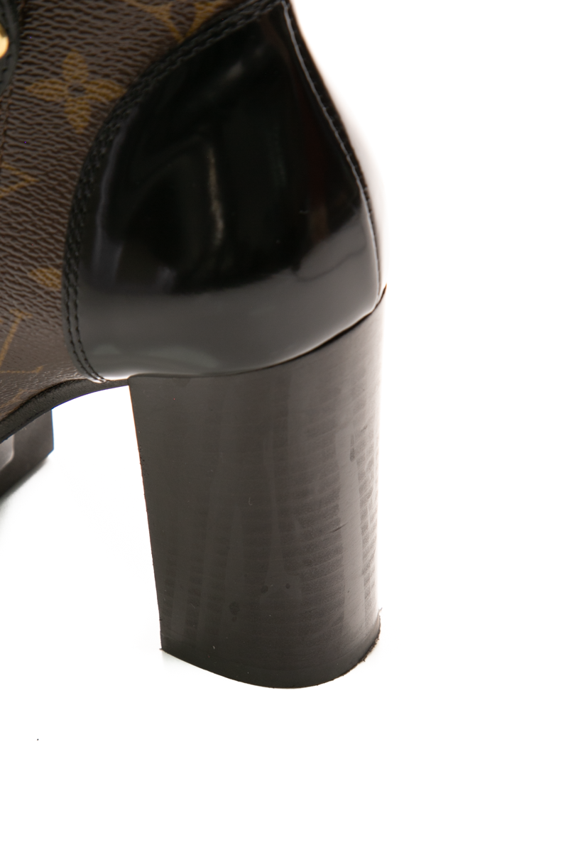 Star Trail Ankle Boots - Size 37