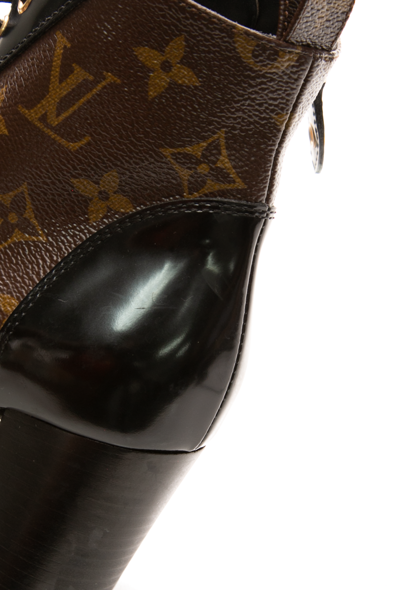 Star Trail Ankle Boots - Size 37