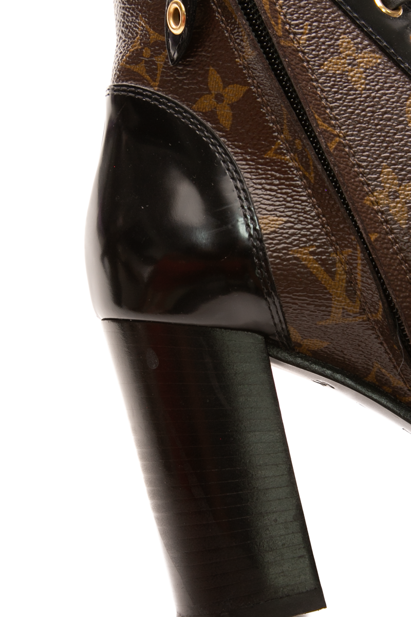 Star Trail Ankle Boots - Size 37