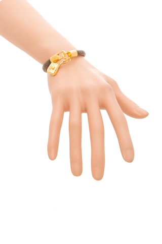 300422-louis-vuitton-Dauphine-Charm-Bracelet