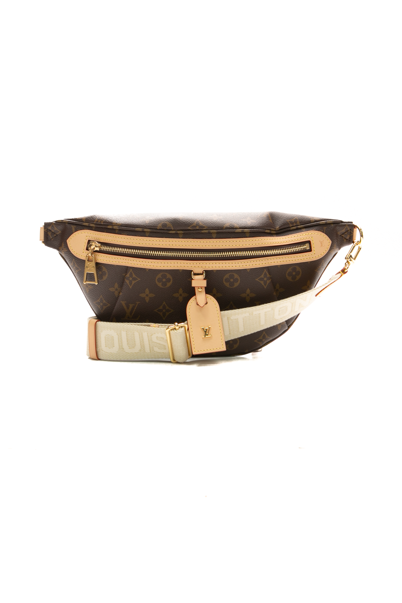 Louis-Vuitton-High-Rise-Bumbag-298288