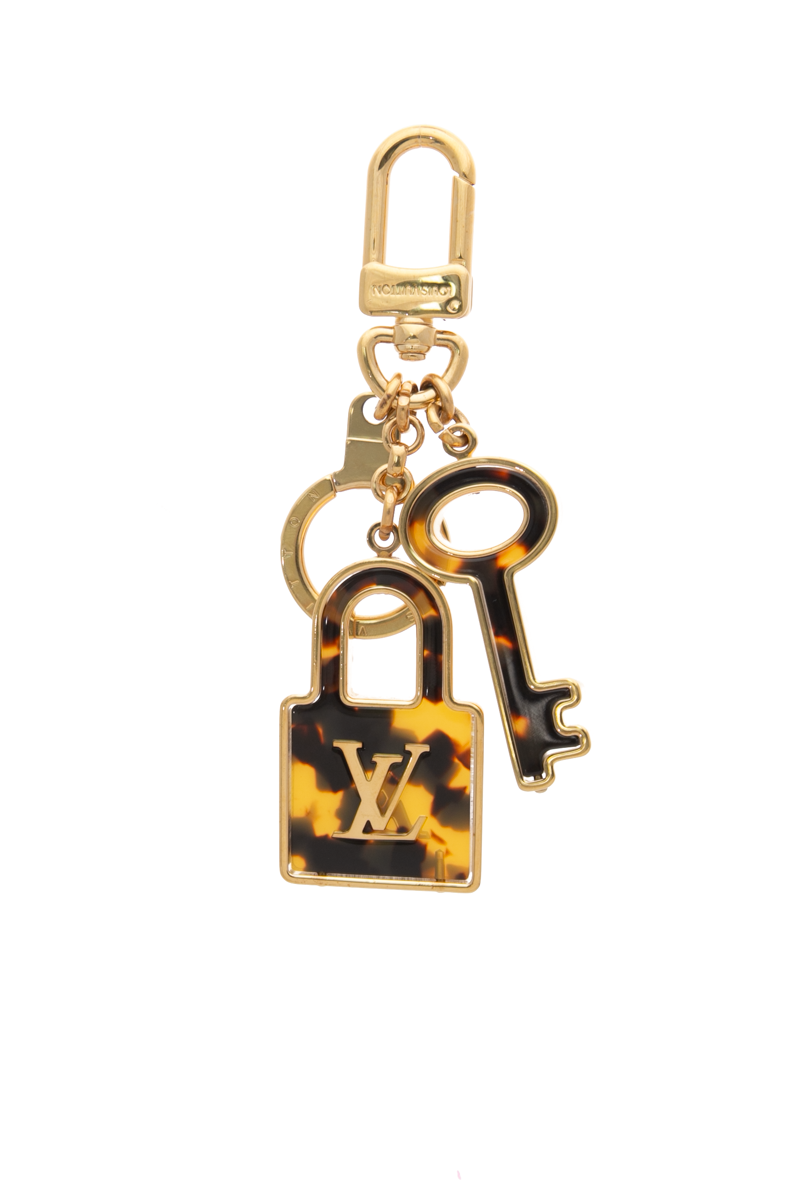 louis-vuitton-Confidence-Key-Holder-and-Bag-Charm-296556