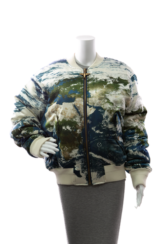 Louis-Vuitton-Worldmap-Bomber-Jacket- Size-Large-297829