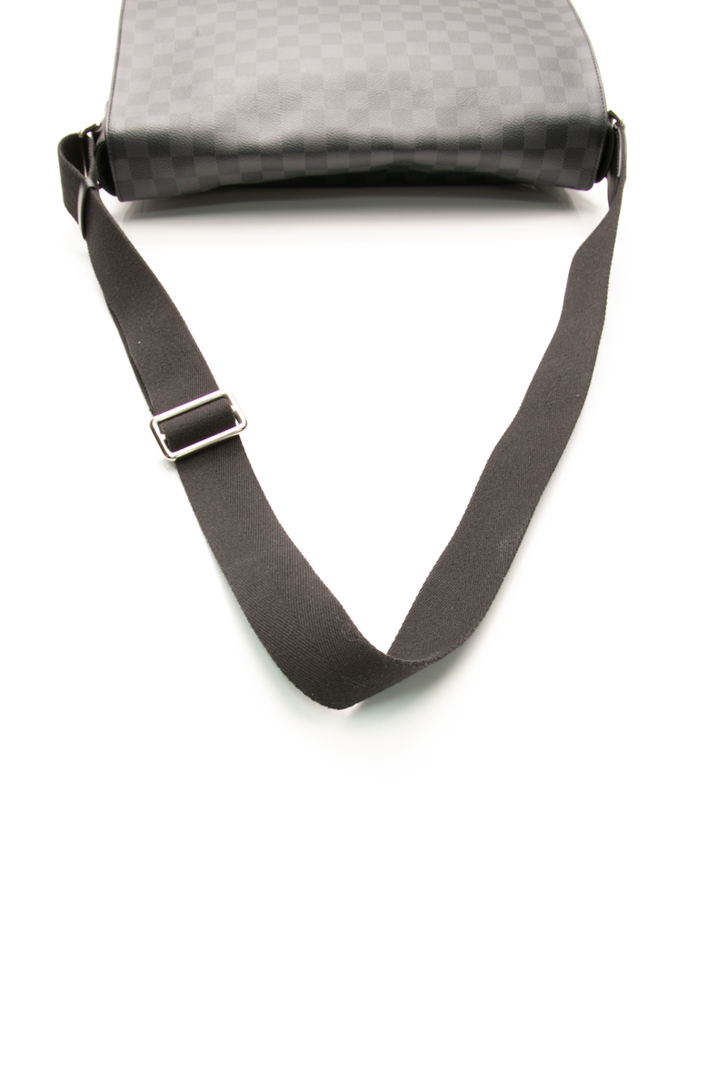 District MM Messenger Bag