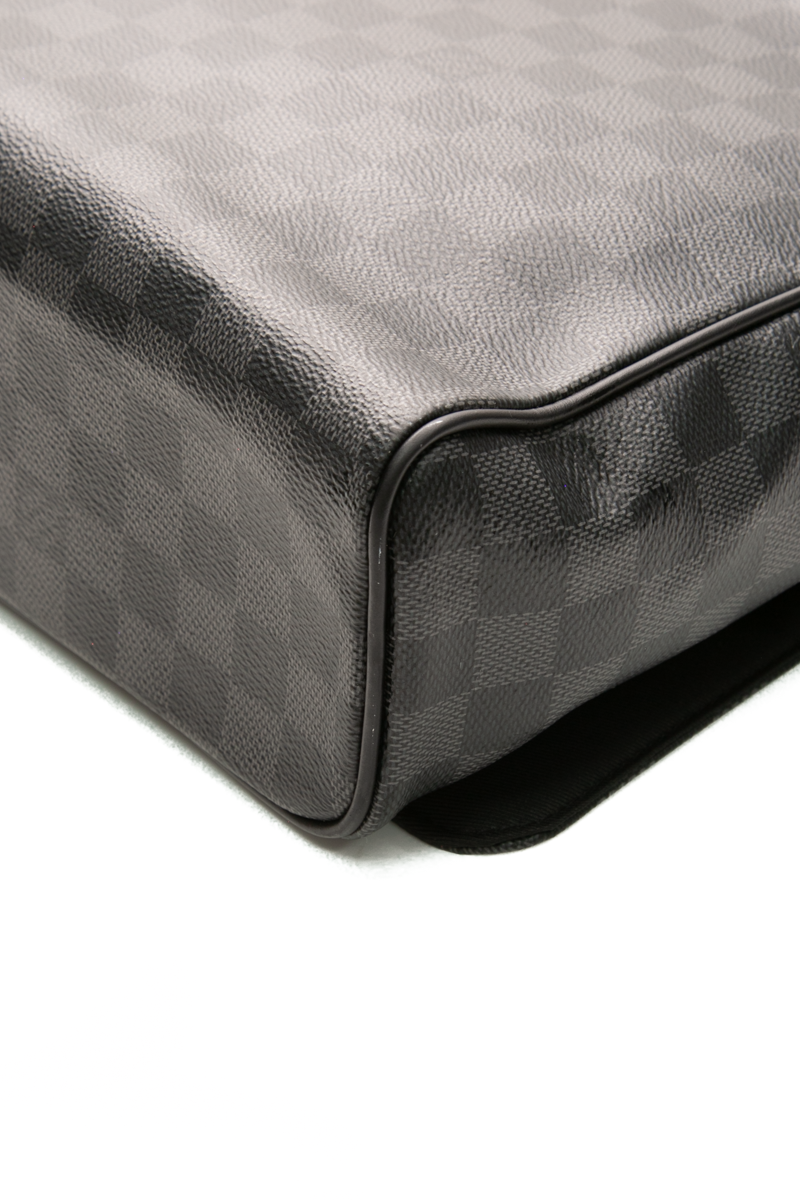 District GM Messenger Bag