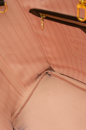 Neverfull MM Tote Bag