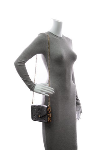 Louis-Vuitton-Wild-at-Heart-Felicie- Pochette-Bag-297564